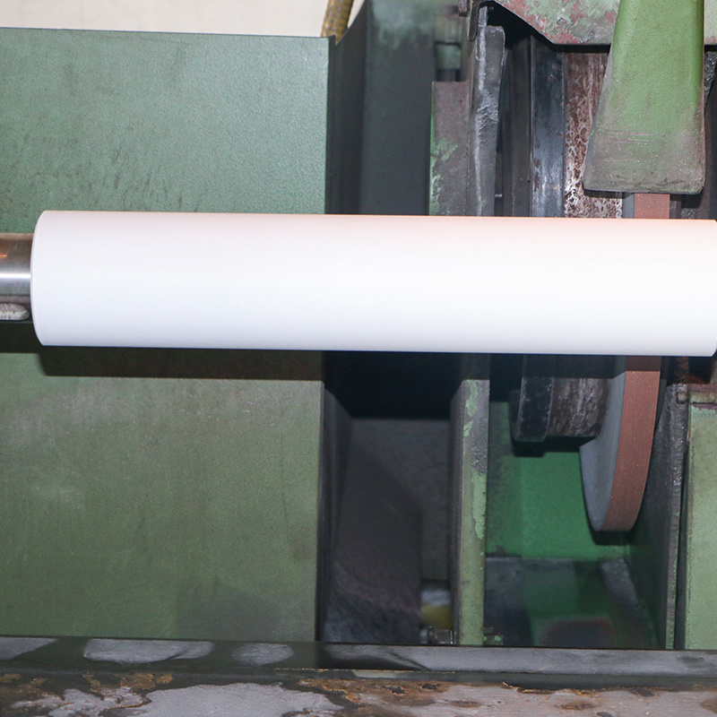 Tilpasset keramisk aksel (aluminiumoksid)